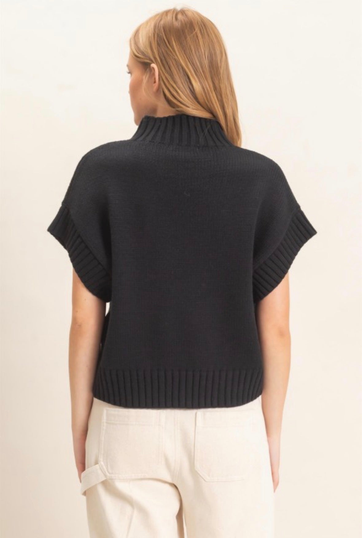 Ribbed Mock Neck Sweater Vest